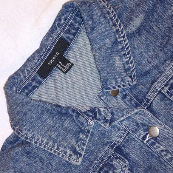 Forever 21 Denim Jacket With Cheetah Print Patch - Picture 6 of 6